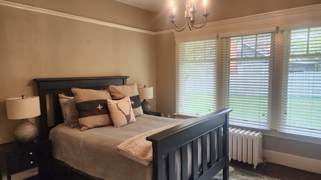 Photo of Bedroom in Gypsum