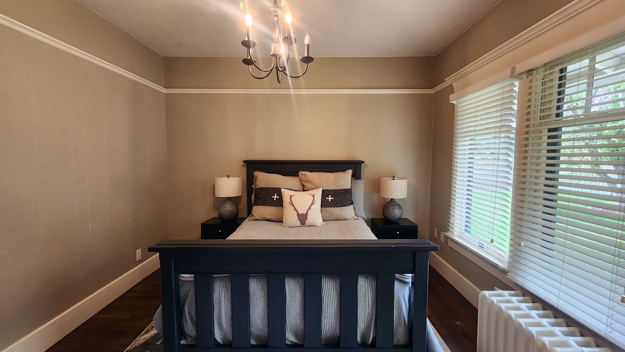Photo of Bedroom in Gypsum