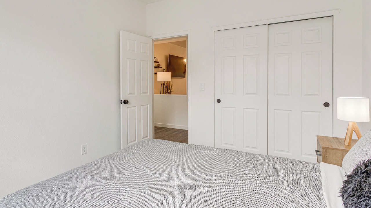 Photo of Bedroom in Aurora