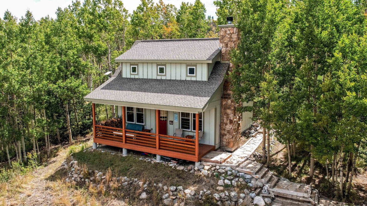 Photo of Outdoor in Warm Springs