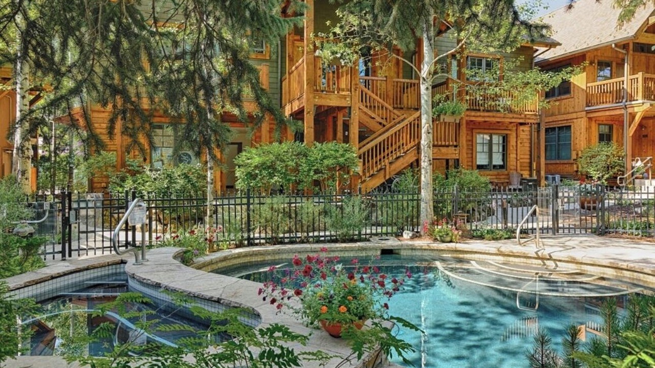Photo of Outdoor in West End
