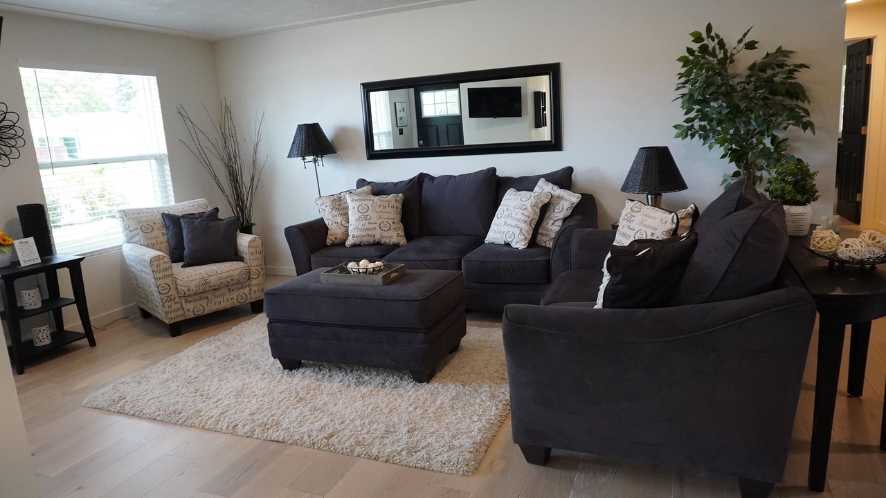 Photo of Livingroom in Greeley