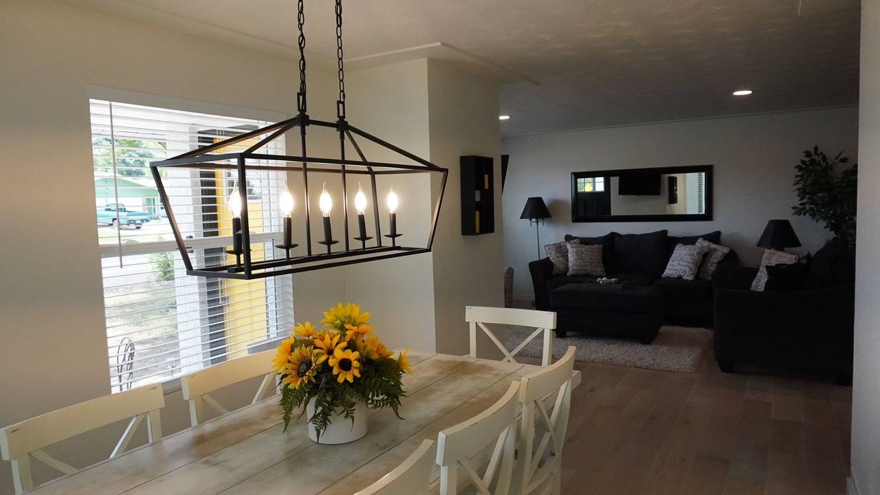 Photo of Livingroom in Greeley