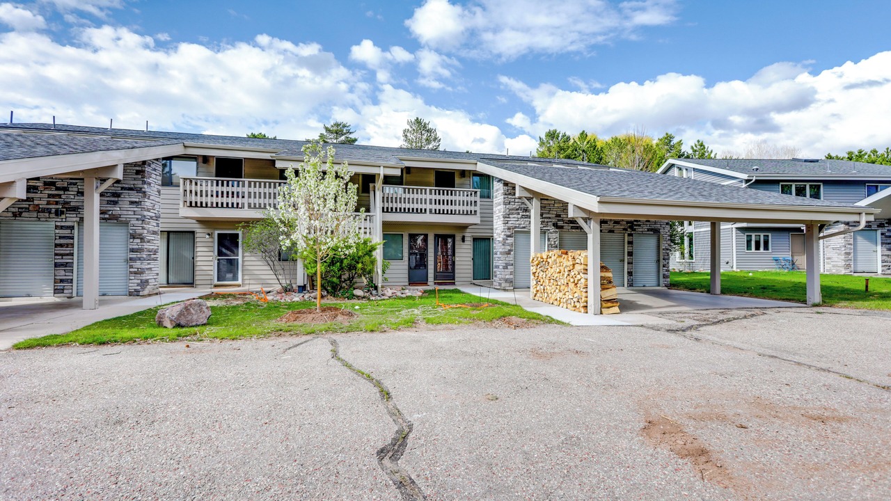 Photo of Outdoor in Carbondale