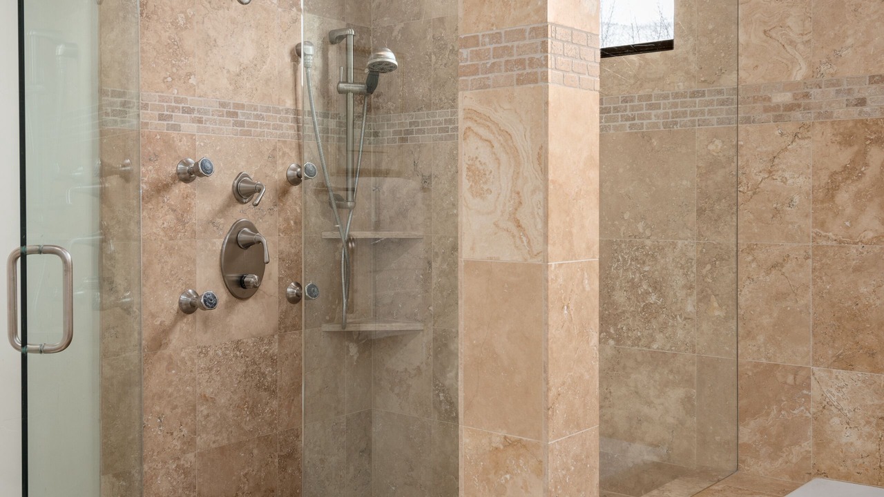 Photo of Bathroom in Basalt