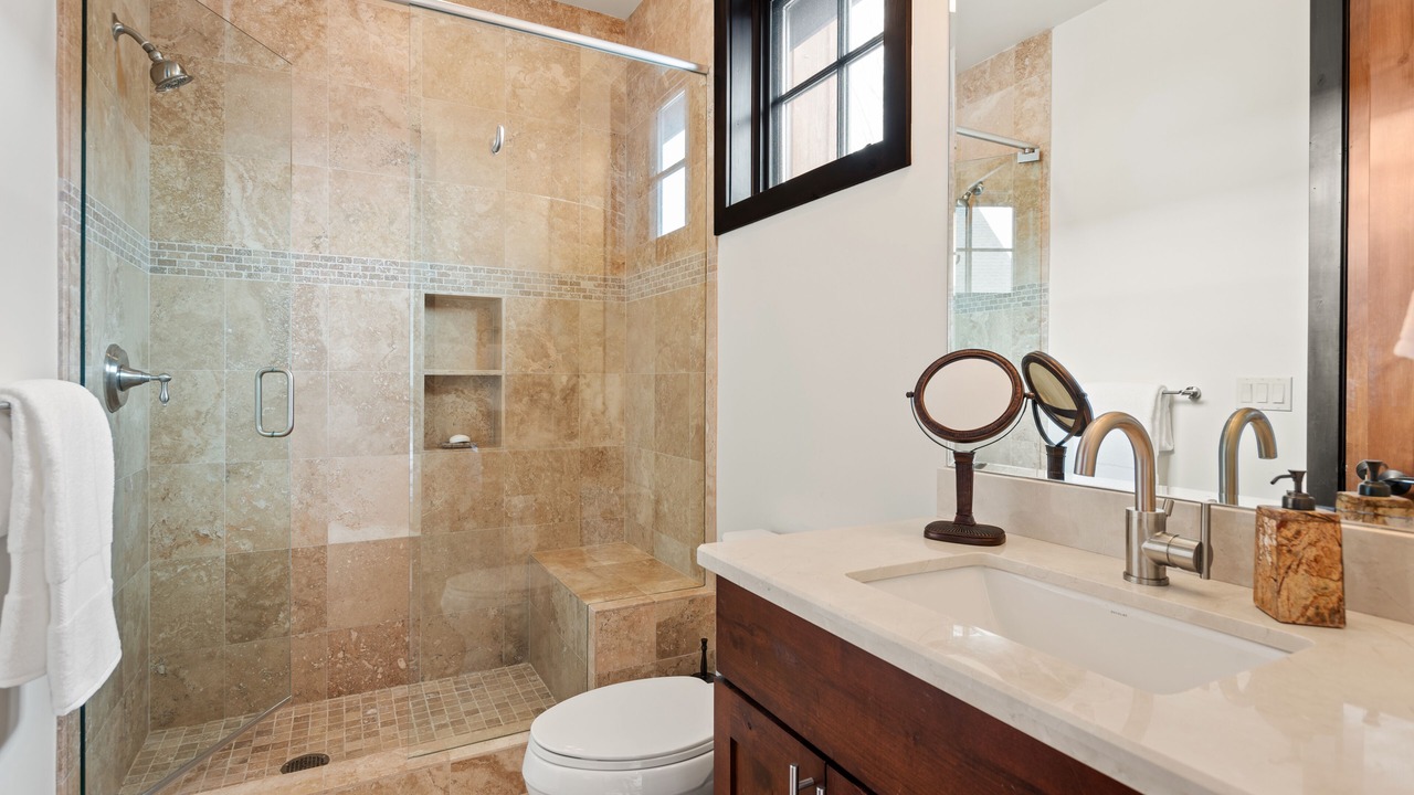 Photo of Bathroom in Basalt