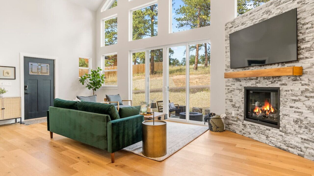 Photo of Livingroom in Bailey