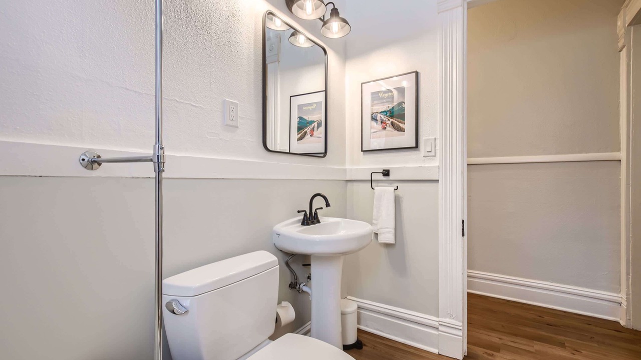 Photo of Bathroom in City Park