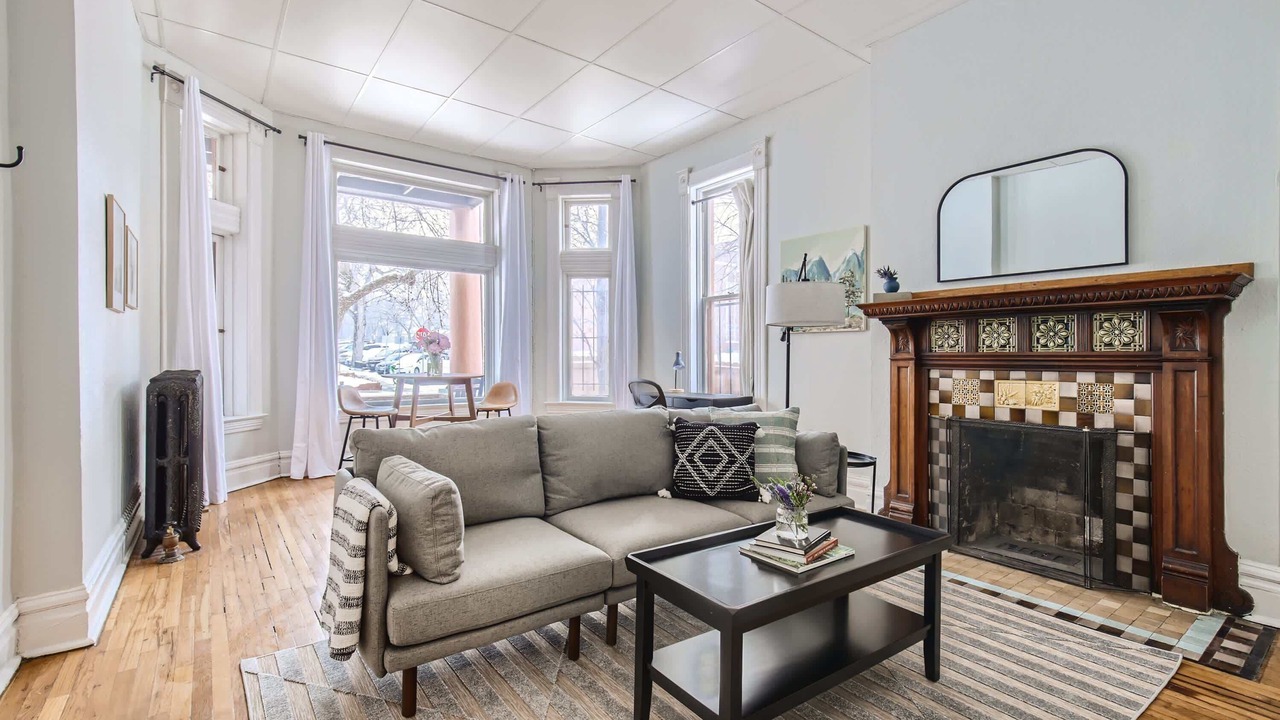 Photo of Livingroom in City Park