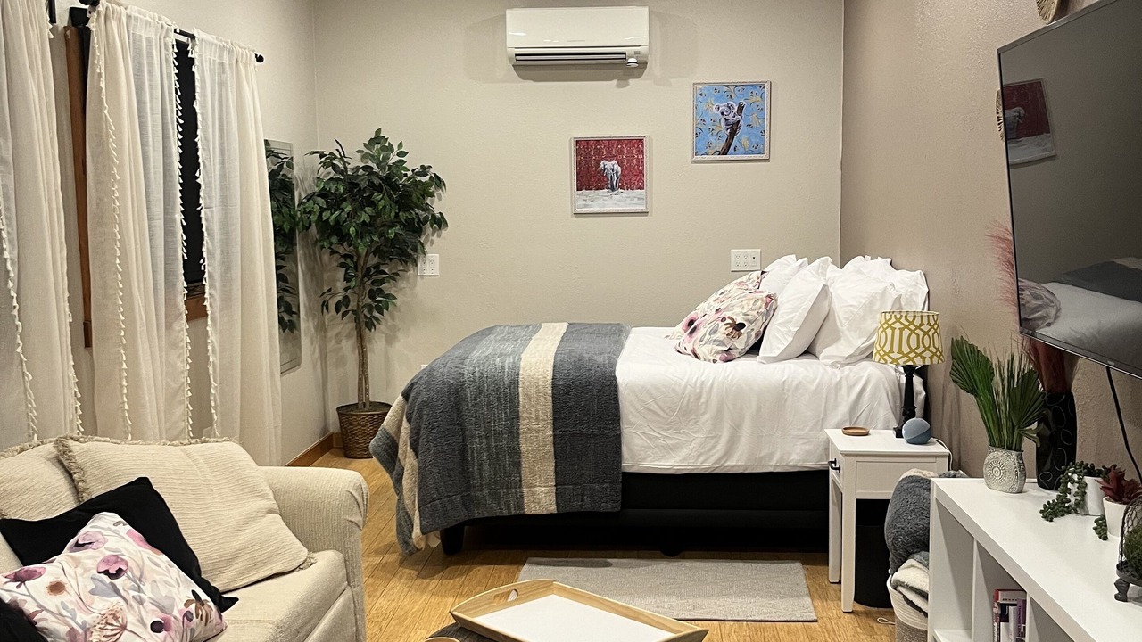 Photo of Bedroom in Dupont