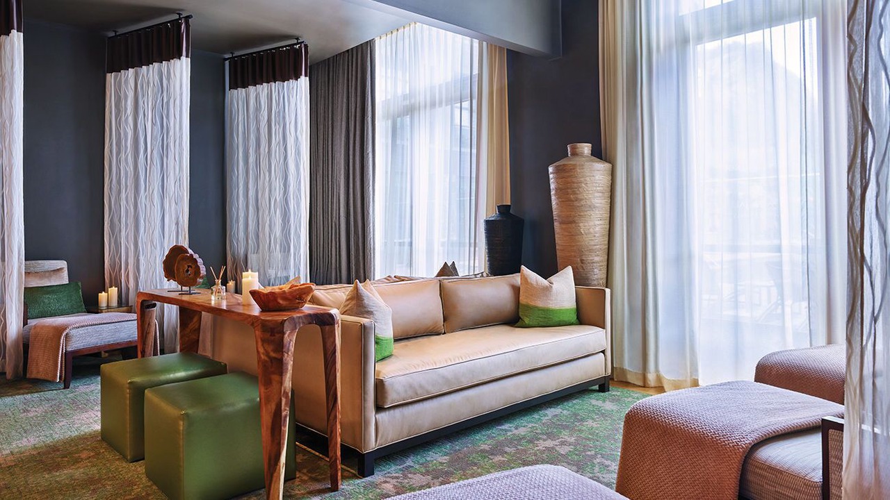 Photo of Livingroom in Avon