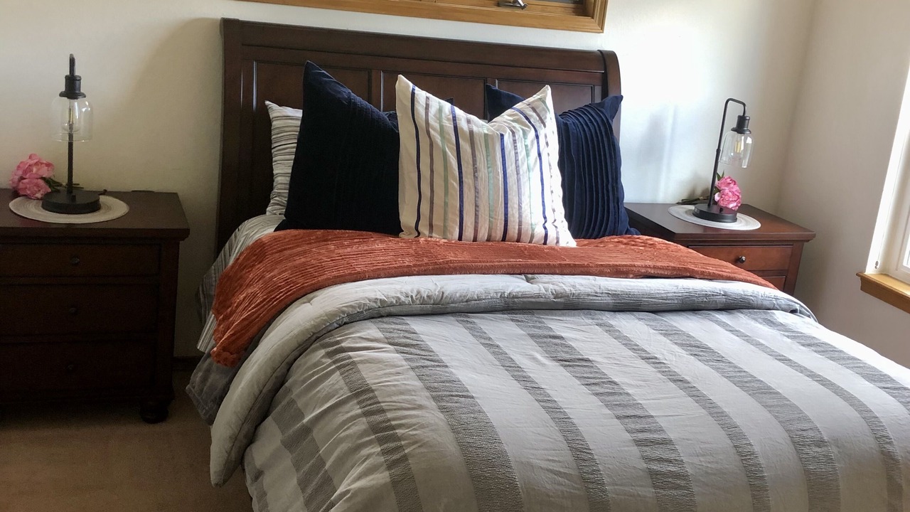 Photo of Bedroom in Spring Valley