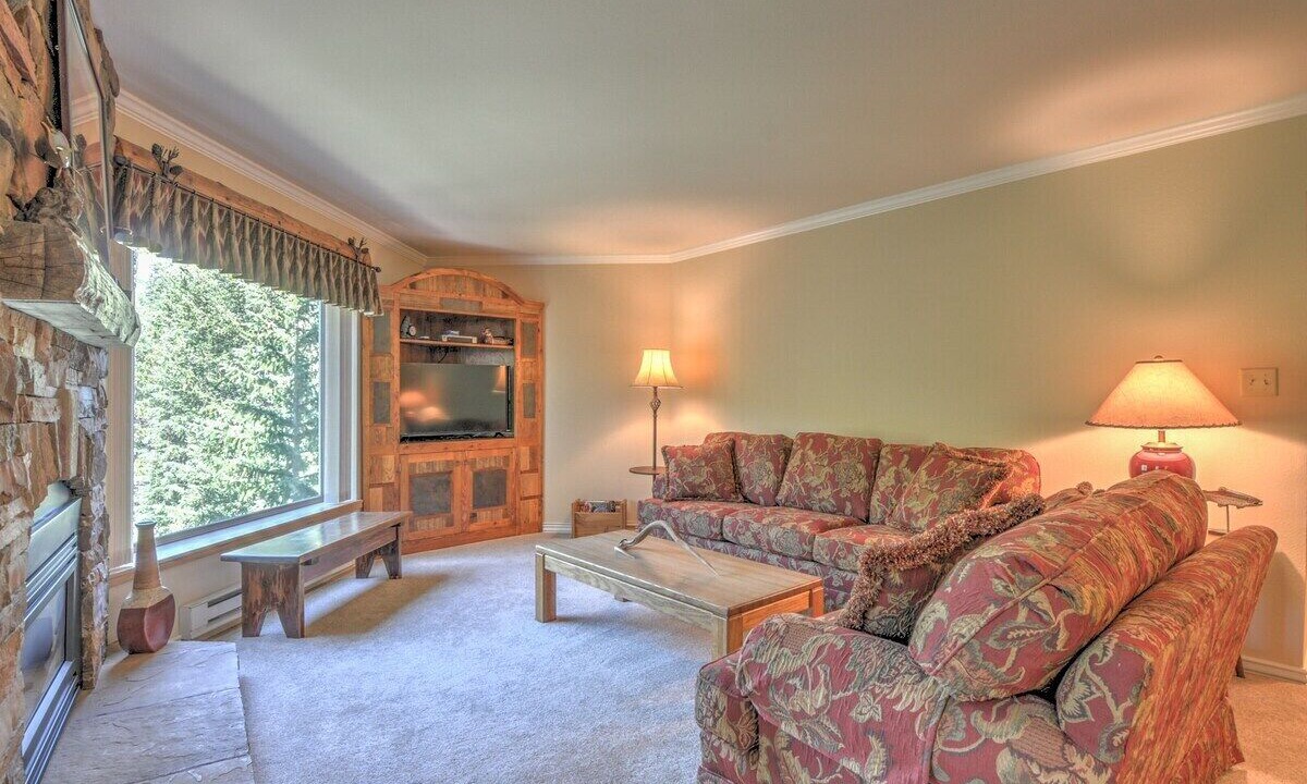 Photo of Livingroom in Warrior's Mark