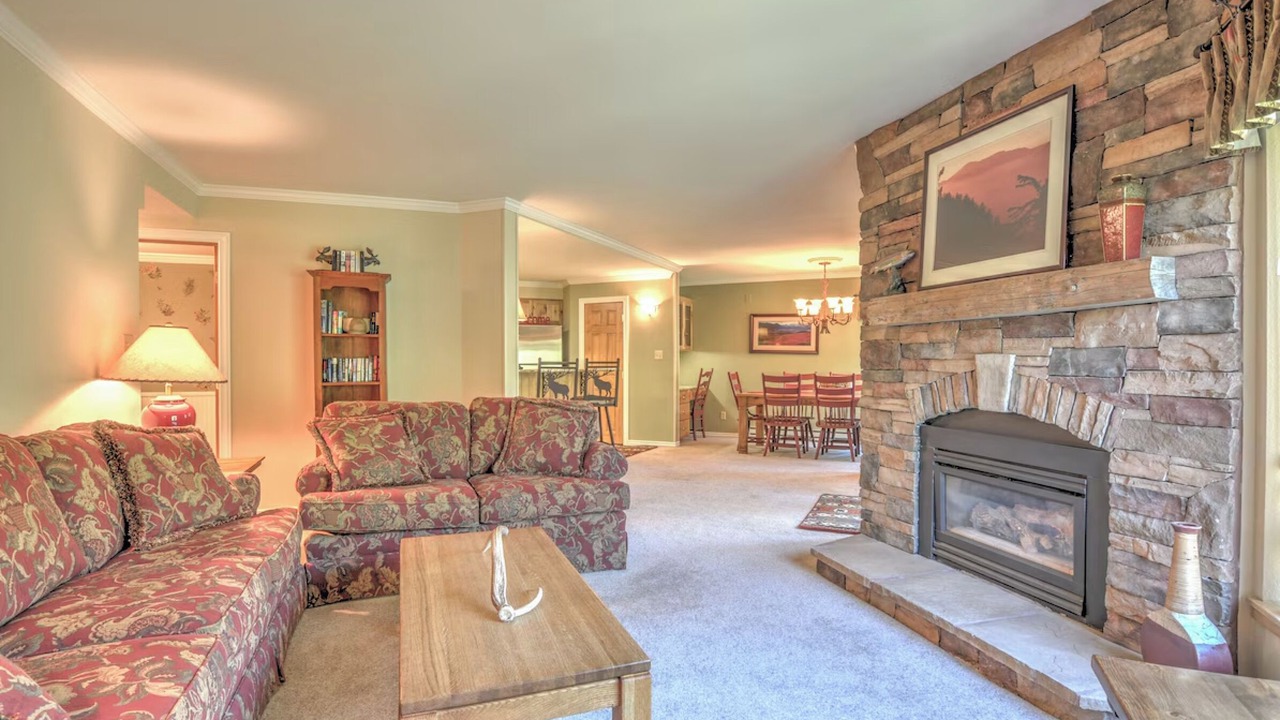 Photo of Livingroom in Warrior's Mark