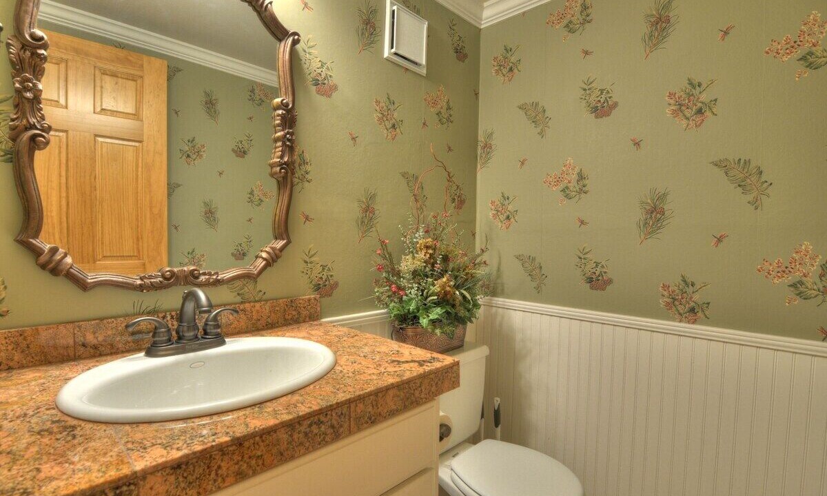 Photo of Bathroom in Warrior's Mark