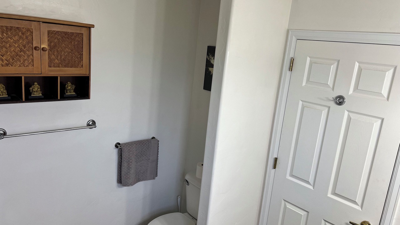 Photo of Bathroom in Silt