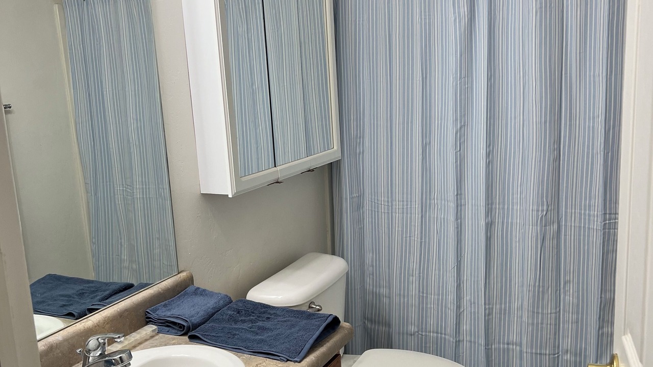 Photo of Bathroom in Silt