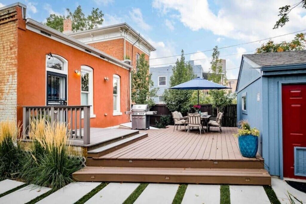 Photo of Outdoor in Five Points