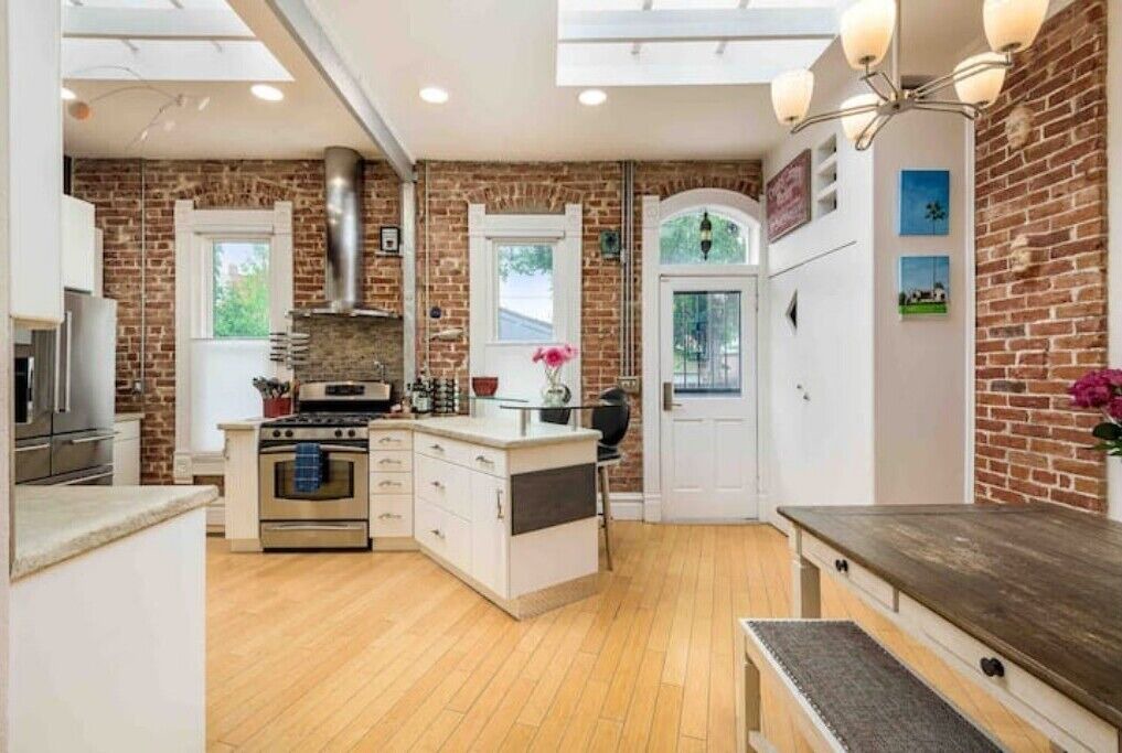 Photo of Kitchen in Five Points