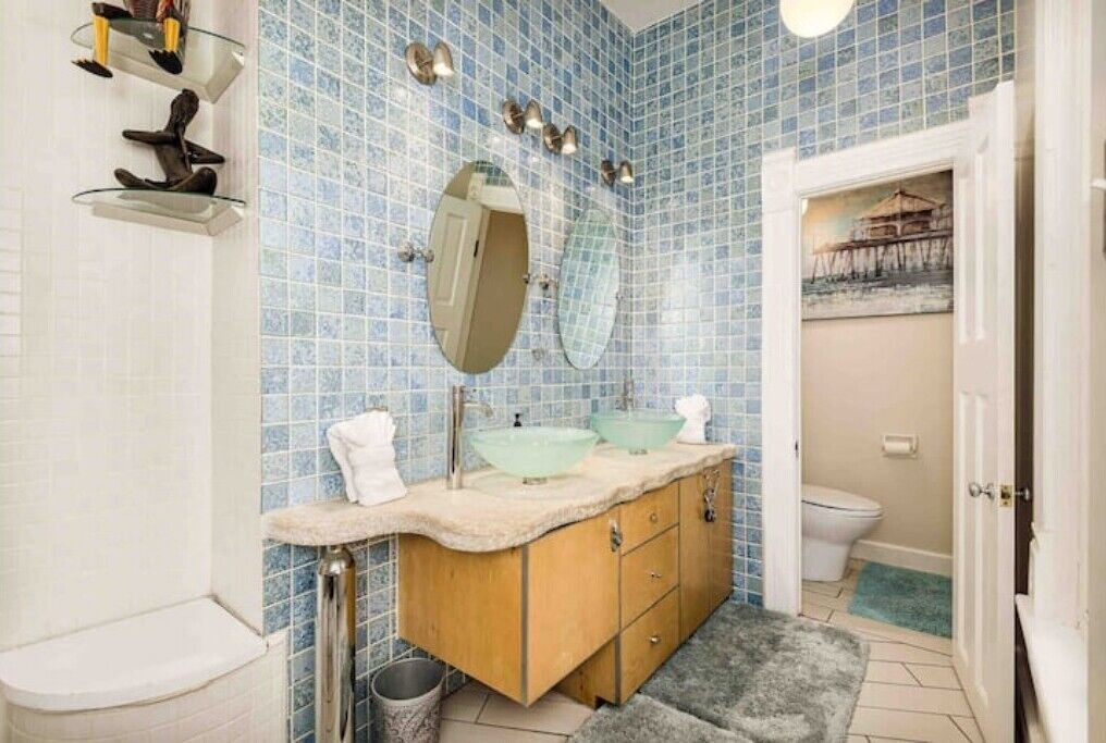 Photo of Bathroom in Five Points