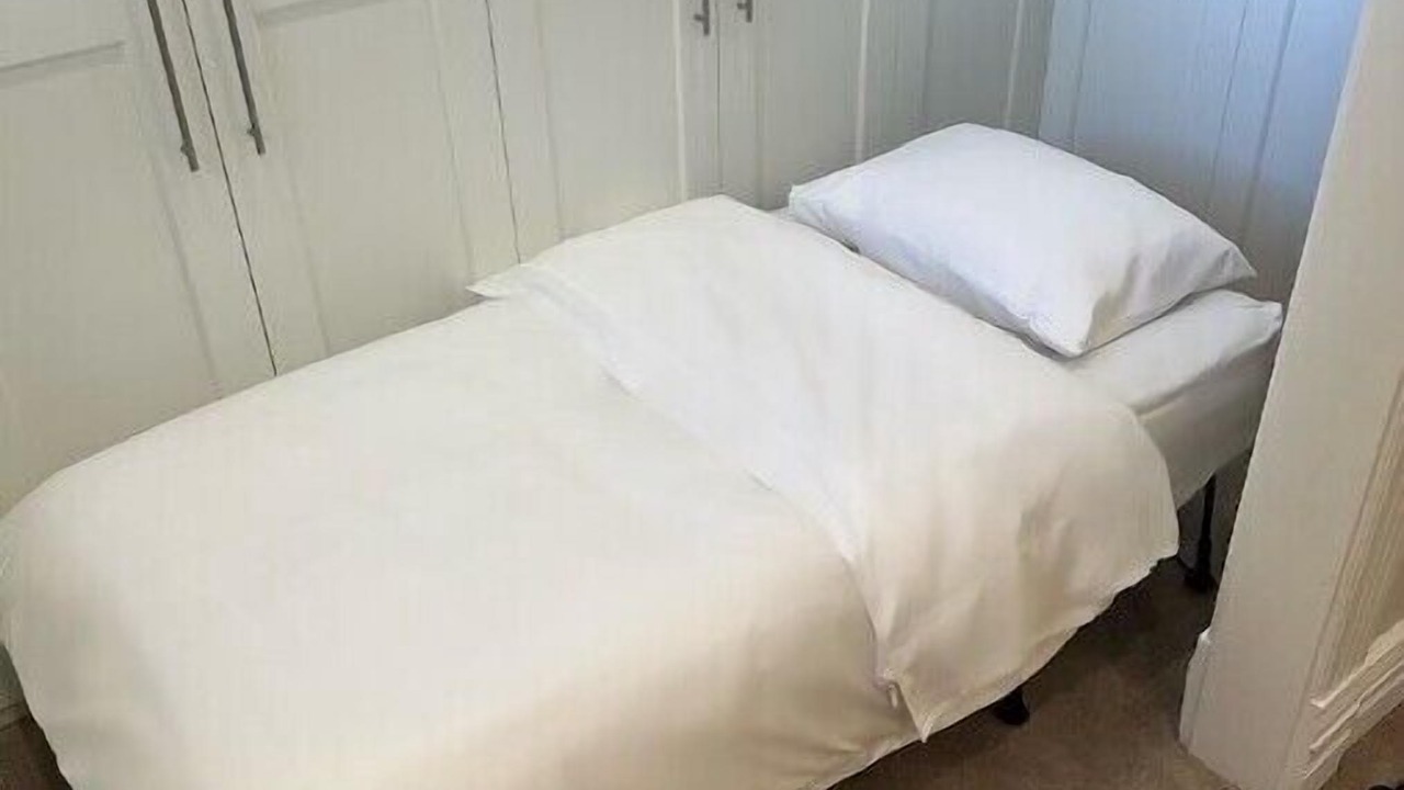 Photo of Bedroom in Five Points