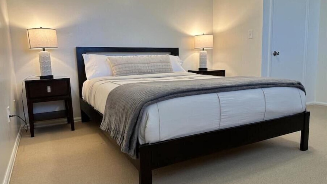 Photo of Bedroom in Aurora