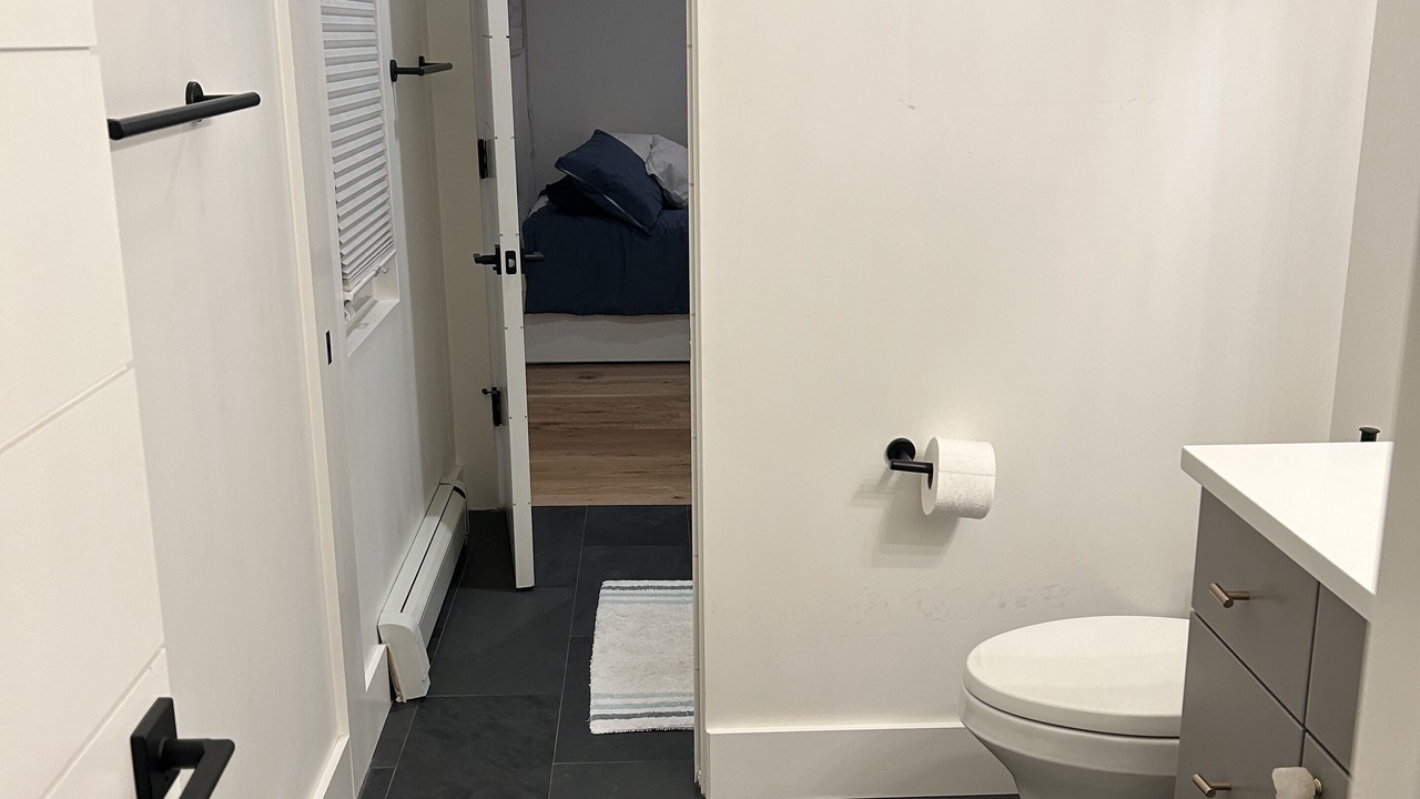 Photo of Bathroom in Green Meadows