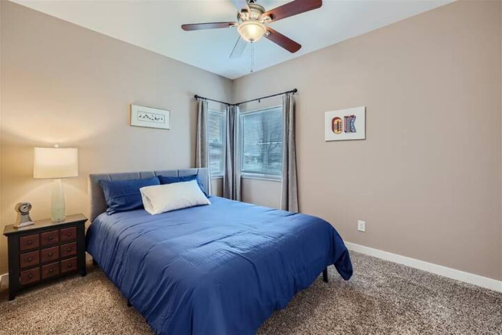 Photo of Bedroom in Mar Lee