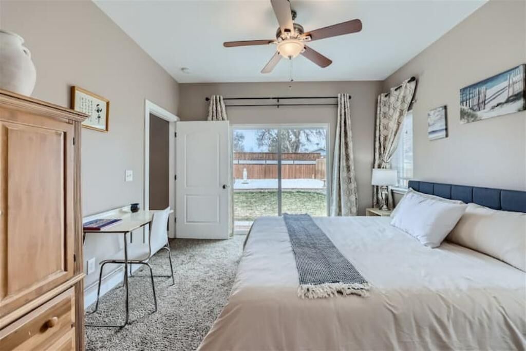 Photo of Bedroom in Mar Lee
