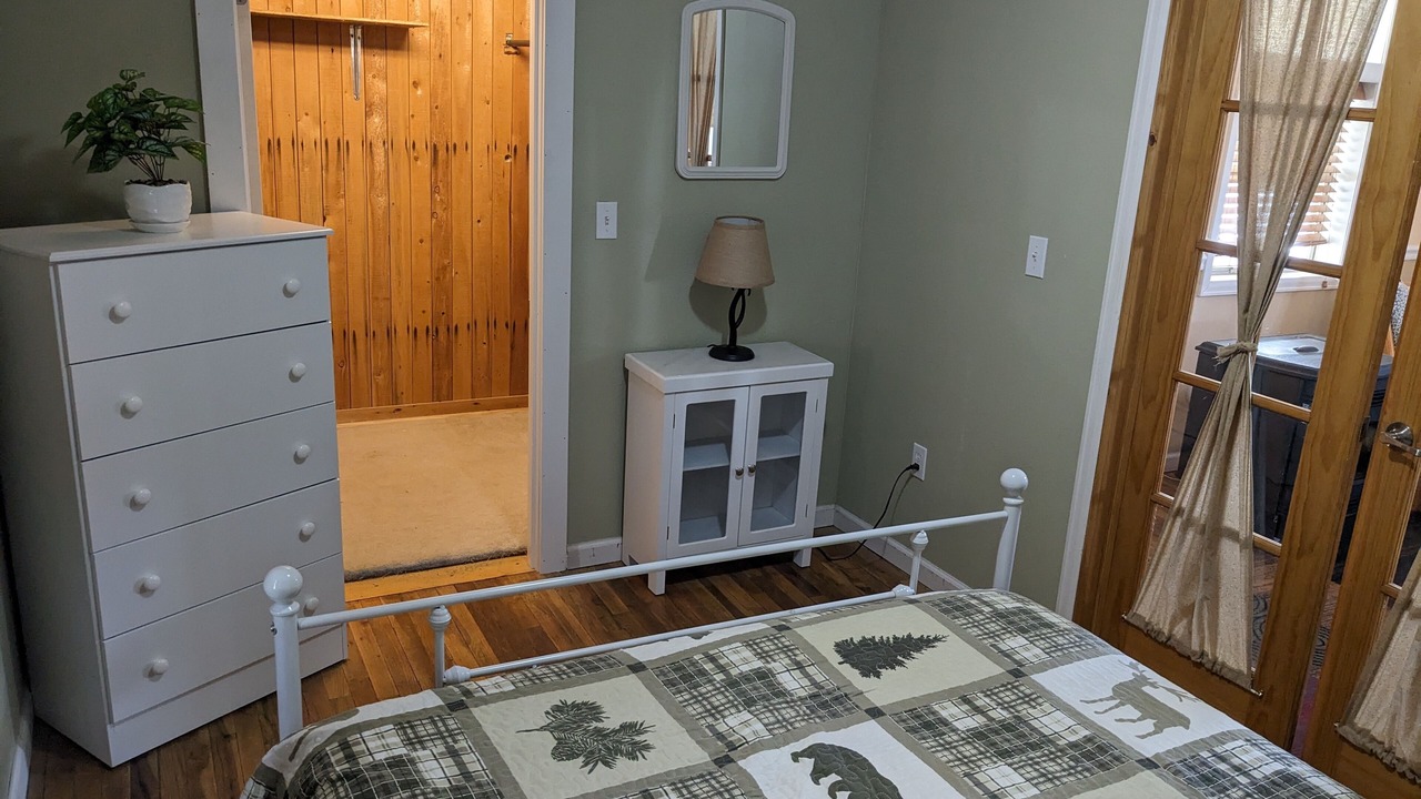 Photo of Bedroom in Walden