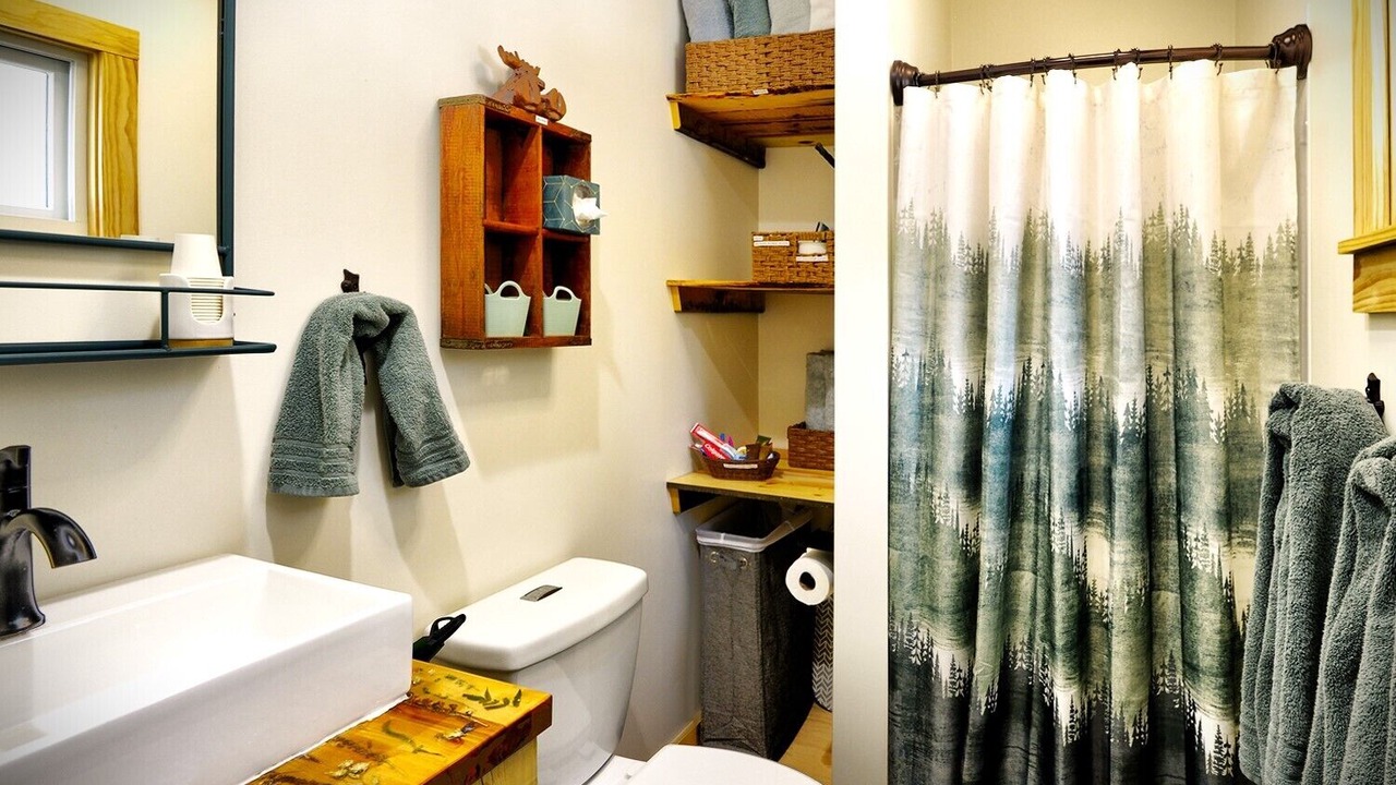 Photo of Bathroom in Florissant