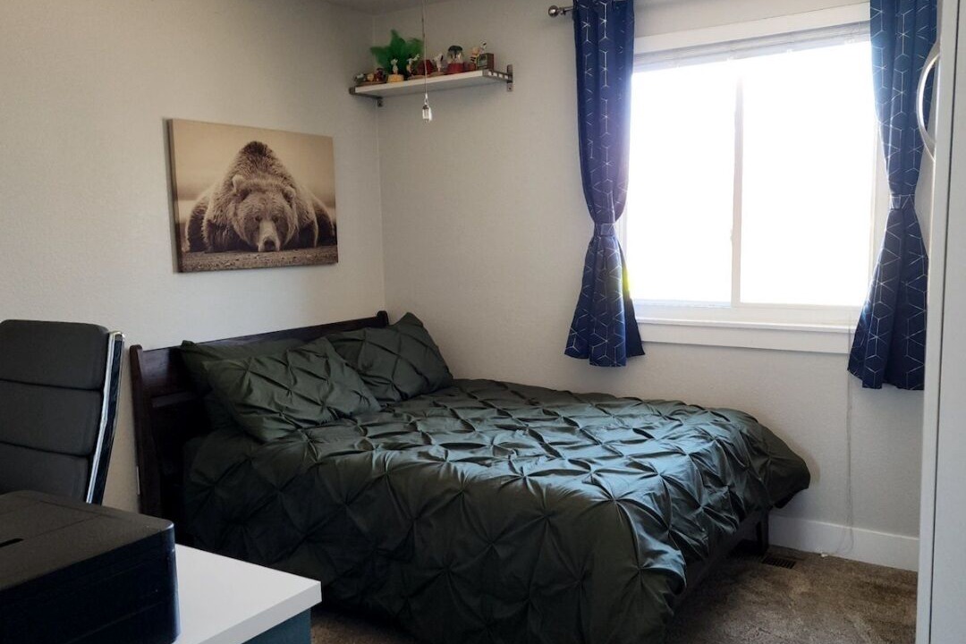 Photo of Bedroom in Southeast Colorado Springs