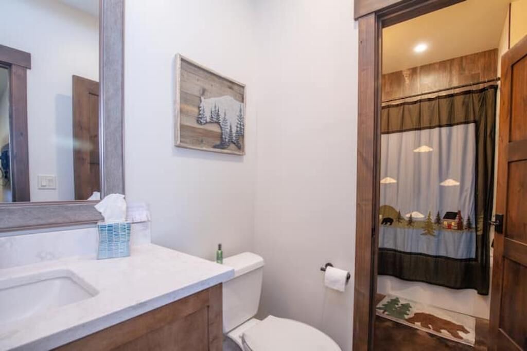 Photo of Bathroom in Forest Hills