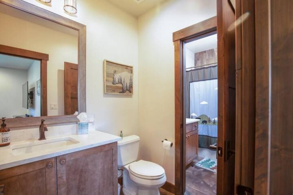 Photo of Bathroom in Forest Hills