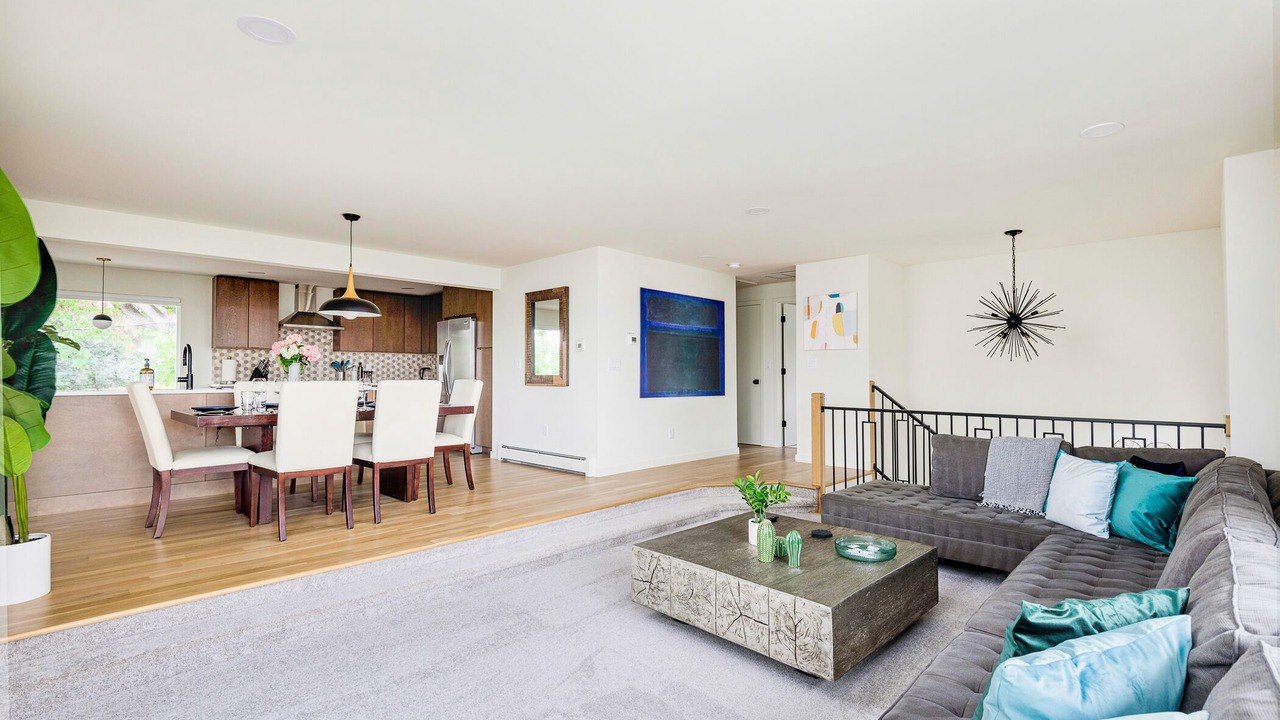 Photo of Livingroom in Scenic Heights