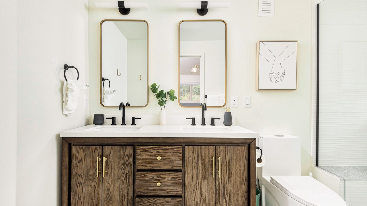 Photo of Bathroom in Scenic Heights