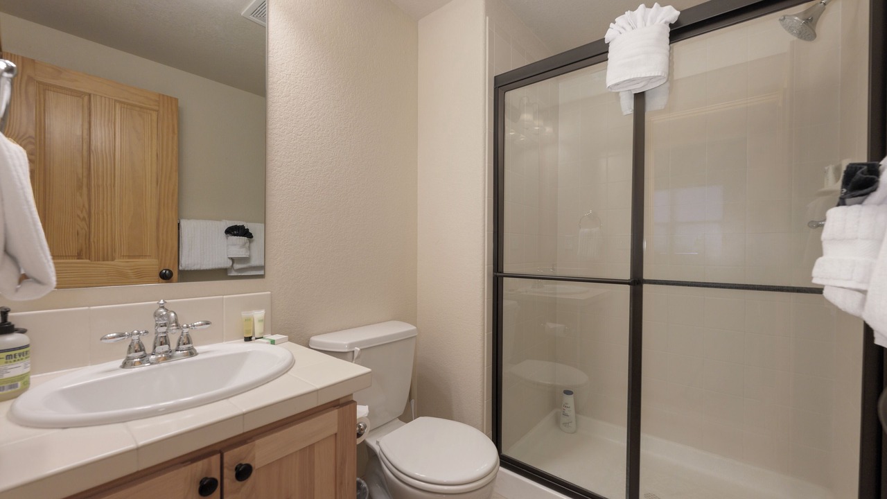 Photo of Bathroom in Rendezvous