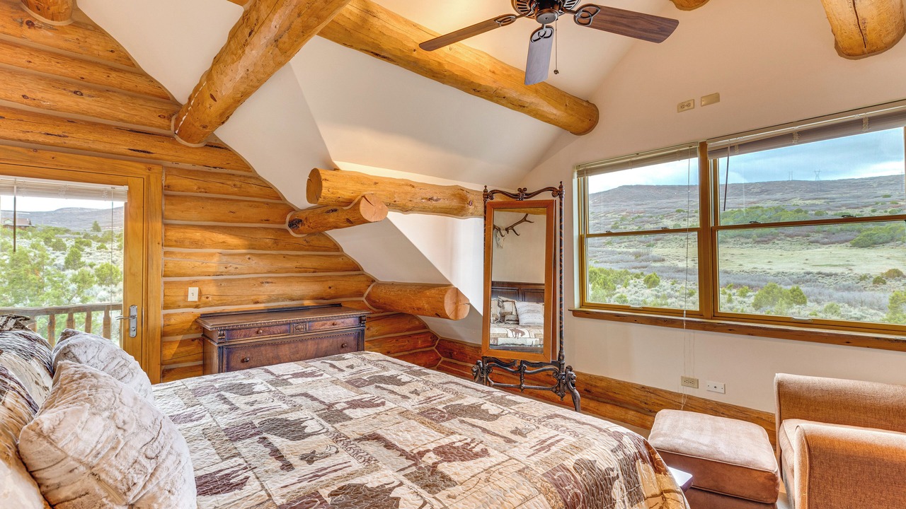 Photo of Bedroom in Glenwood Springs
