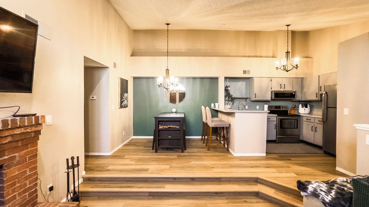 Photo of Livingroom in Grant Ranch