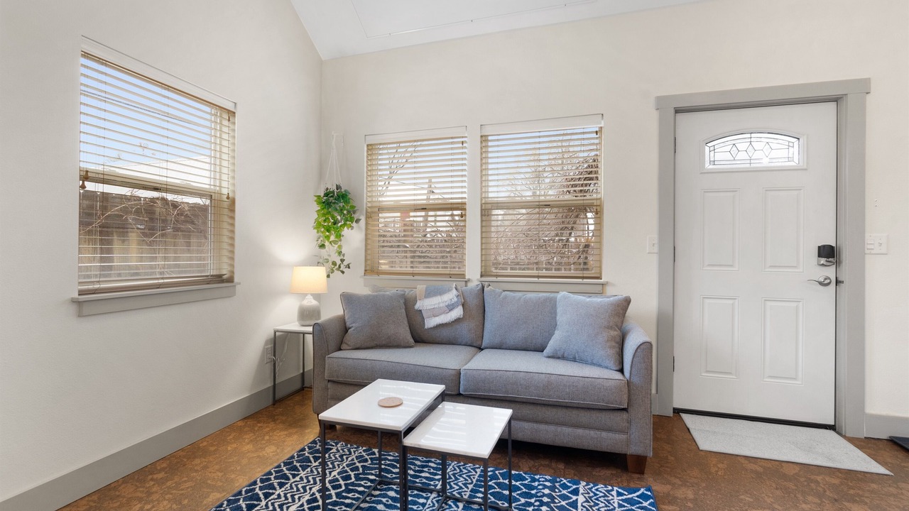 Photo of Livingroom in Capitol Hill