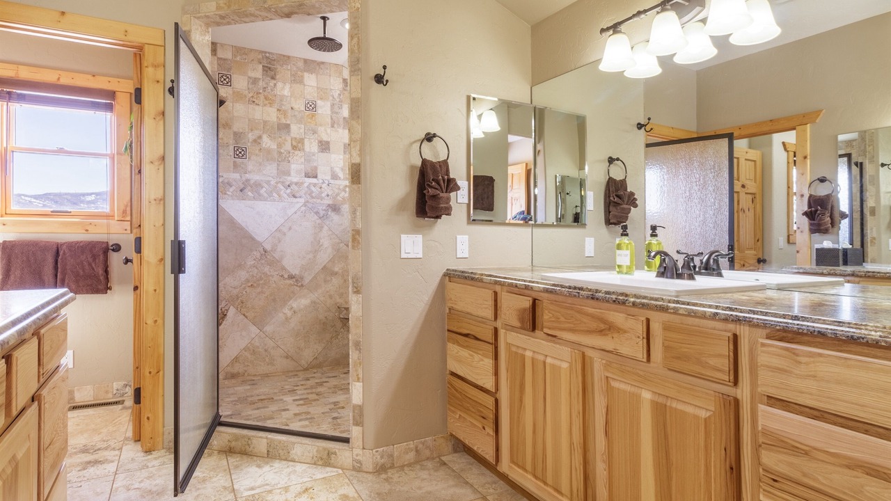Photo of Bathroom in Woodland Park