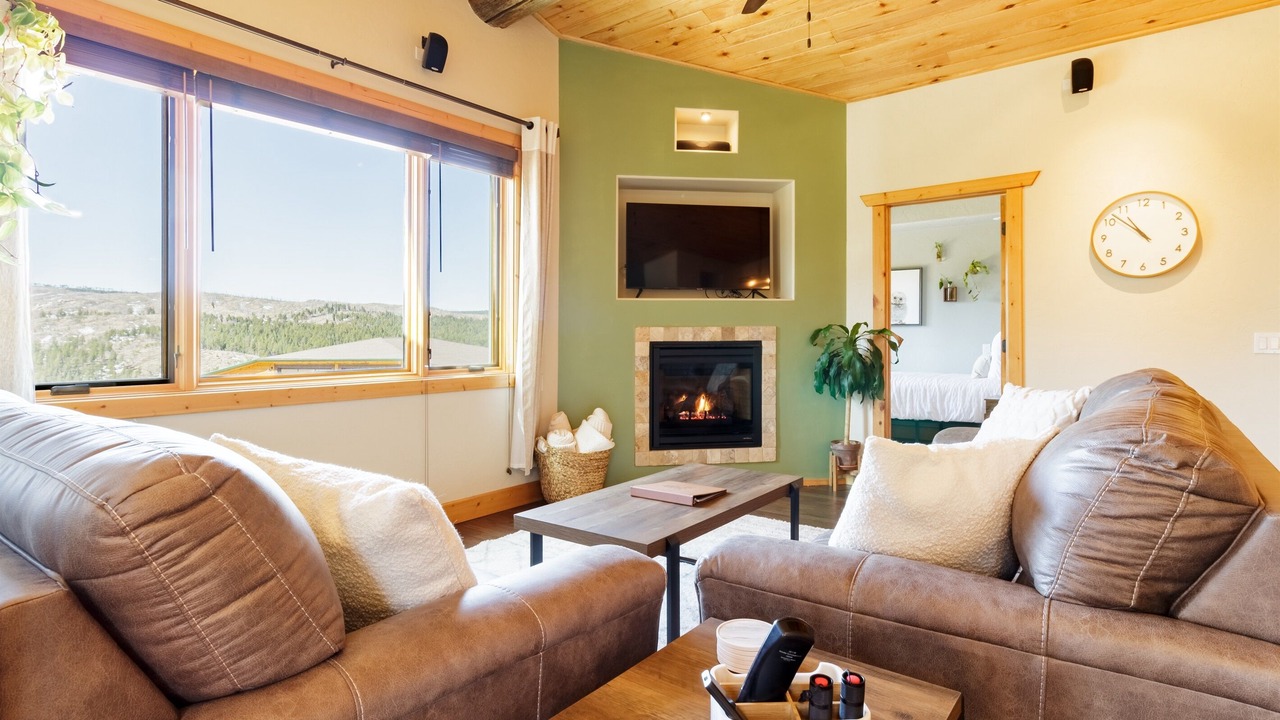 Photo of Livingroom in Woodland Park