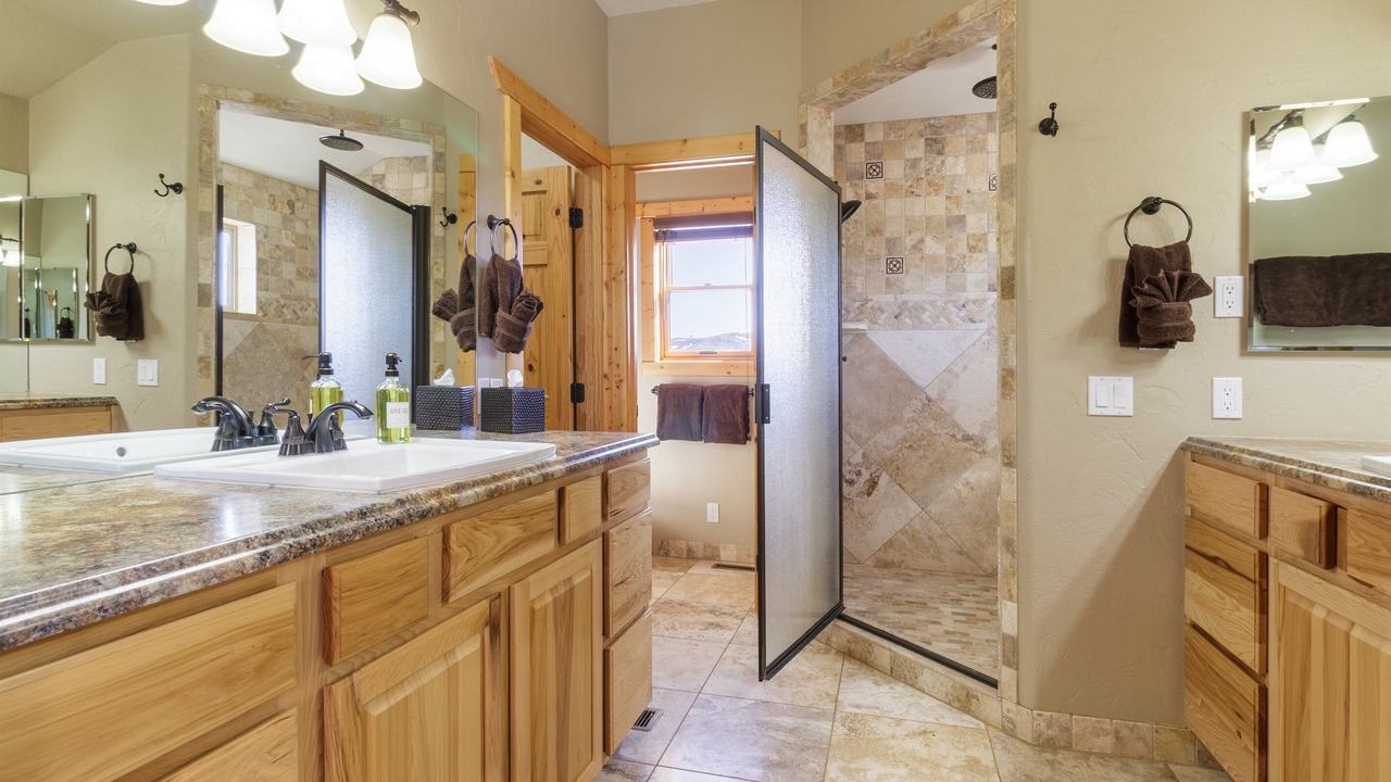 Photo of Bathroom in Woodland Park