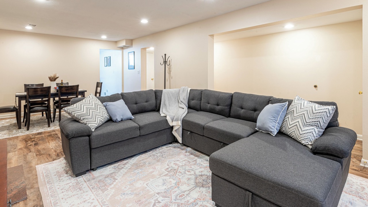Photo of Livingroom in Sunnyside
