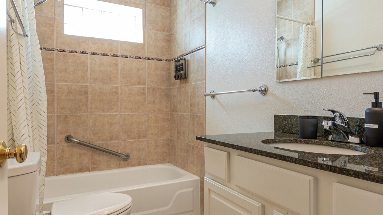 Photo of Bathroom in Sunnyside