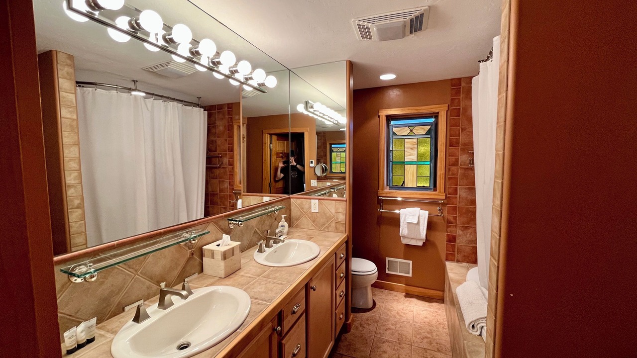 Photo of Bathroom in Crested Butte South