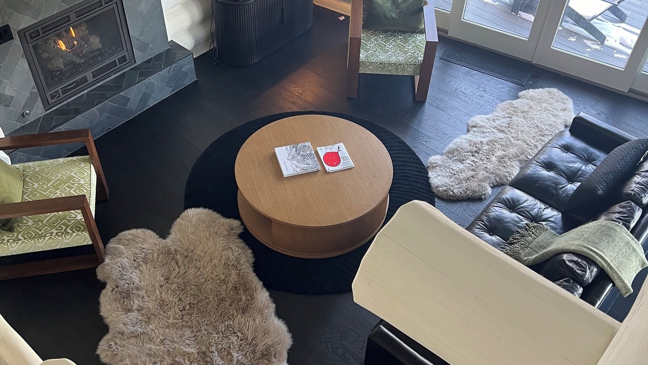 Photo of Livingroom in Quandary Village