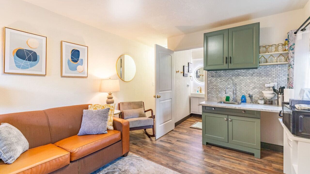 Photo of Livingroom in Green Mountain Falls