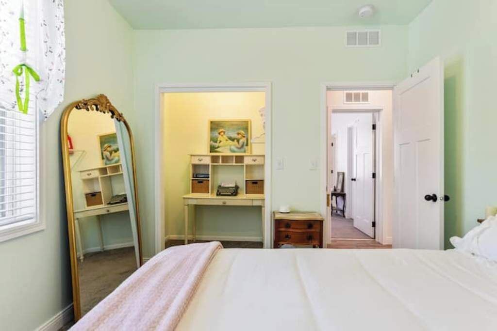 Photo of Bedroom in Saint Mary's