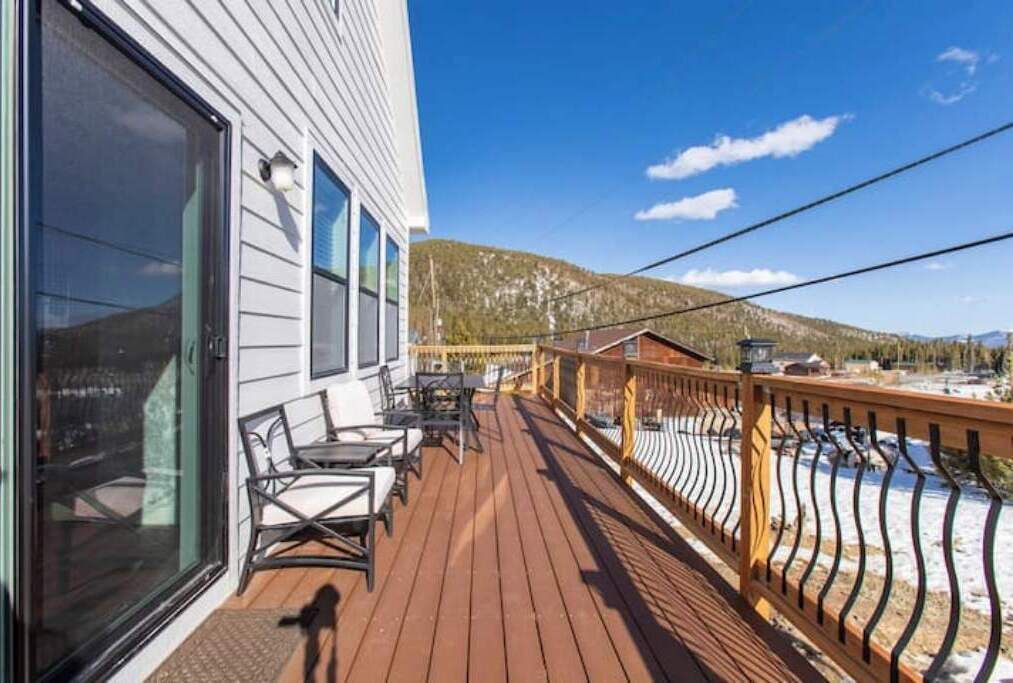 Photo of Patio Balcony in Saint Mary's